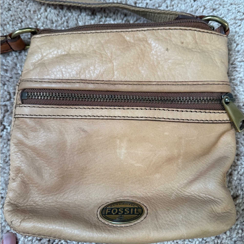 Fossil Tan Leather Cross Body
Bag Multipocket